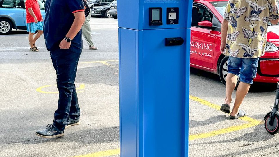 City pay machines in the parking lots in Pula